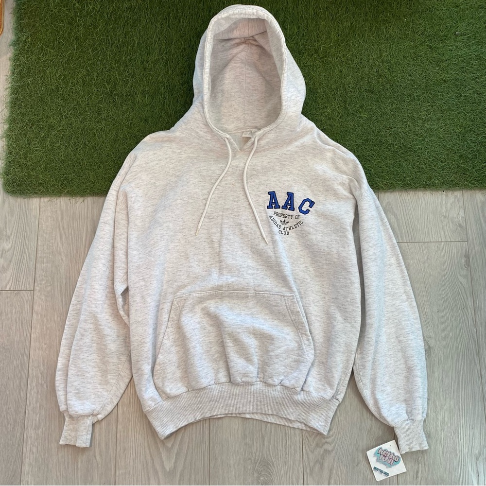 Vintage 1980s ADIDAS Athletic Club Hoodie Made in Canada light heather grey Med
